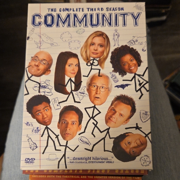 DVD Movie Collection - Multicolor Set - Picture 2 of 9